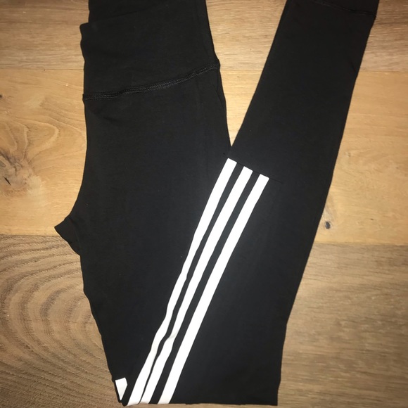 adidas Pants - Adidas Stripped Leggings